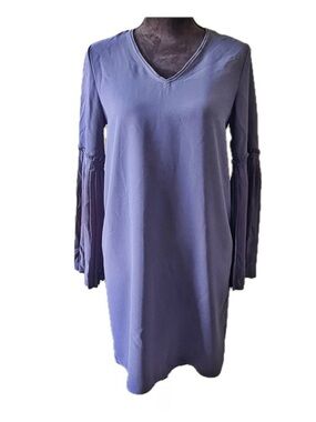 TAHARI Shift Deep Blue Dress Sz 4 V-Neck 3/4 Long Pleated Chiffon Bell Sleeves
